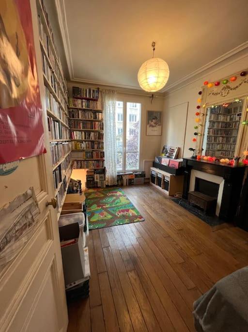 Apartment Near Montmartre Париж Екстериор снимка