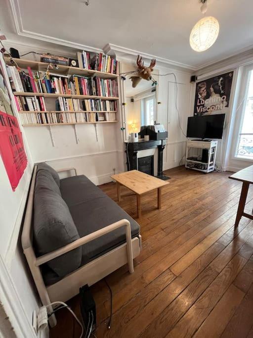 Apartment Near Montmartre Париж Екстериор снимка